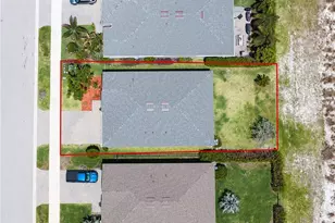 2730 NE Breezeway Cir, Jensen Beach, FL 34957 - Photo 34