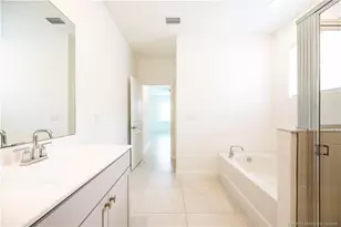 2730 NE Breezeway Cir, Jensen Beach, FL 34957 - Photo 28