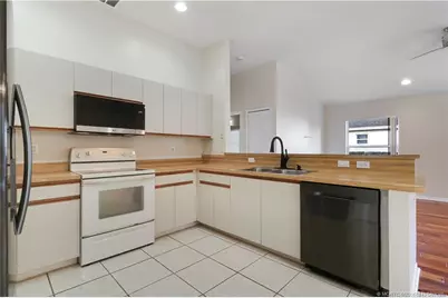 3412 SE East Snow Road, Port Saint Lucie, FL 34984 - Photo 10