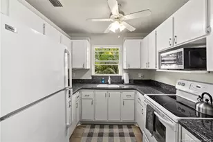 2600 SE Ocean Blvd, Stuart, FL 34996 - Photo 4