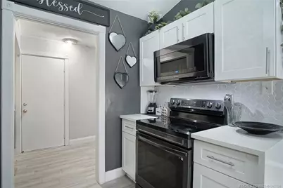 1631 SW La Gorce Avenue, Port Saint Lucie, FL 34953 - Photo 8