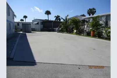 642 Nettles Boulevard, Jensen Beach, FL 34957 - Photo 1