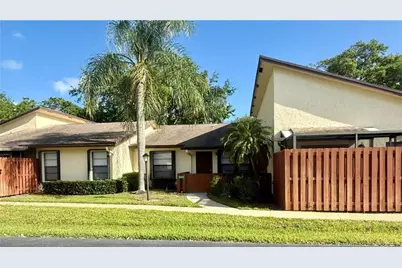 8005 SE Villa Circle, Hobe Sound, FL 33455 - Photo 1