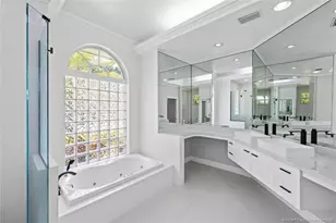 801 SW Lighthouse Dr, Palm City, FL 34990 - Photo 12