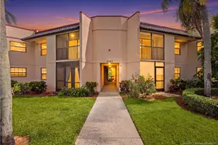 2013 NE Collins Cir, Jensen Beach, FL 34957 - Photo 2