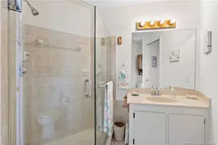 2013 NE Collins Cir, Jensen Beach, FL 34957 - Photo 18