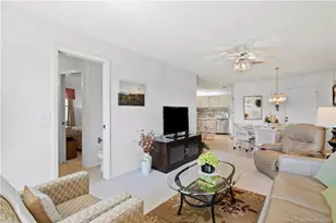 2013 NE Collins Cir, Jensen Beach, FL 34957 - Photo 14