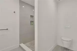 4651 NE Ocean Blvd, Jensen Beach, FL 34957 - Photo 56