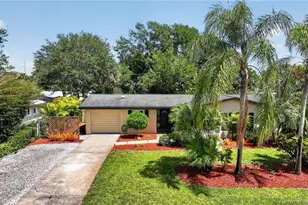 330 SW Winnachee Dr, Stuart, FL 34994 - Photo 44