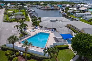 10701 S Ocean Dr, Jensen Beach, FL 34957 - Photo 34