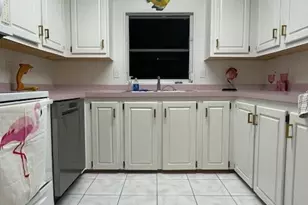 927 Nettles Blvd, Jensen Beach, FL 34957 - Photo 8