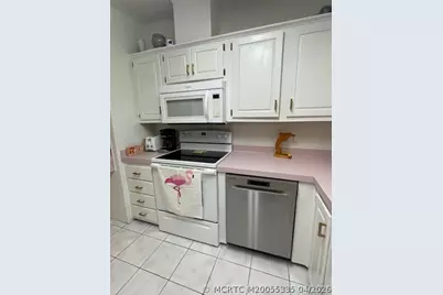 927 Nettles Boulevard, Jensen Beach, FL 34957 - Photo 10
