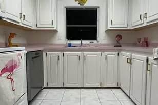 927 Nettles Blvd, Jensen Beach, FL 34957 - Photo 8