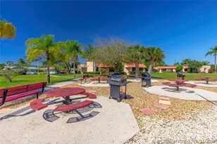1943 NE Collins Cir, Jensen Beach, FL 34957 - Photo 36