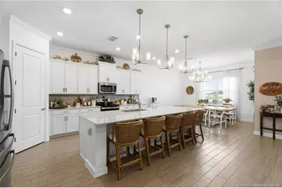 4855 Brookhaven Mnr SW SW, Vero Beach, FL 32968 - Photo 8