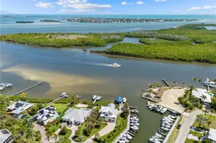 5675 SE Orange St, Stuart, FL 34997 - Photo 96