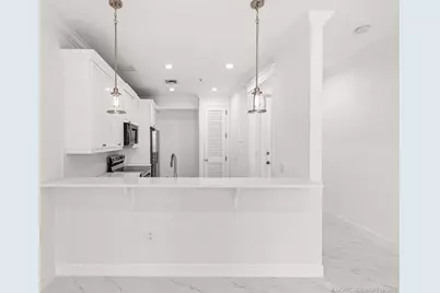 47 SW Osceola Street #UN206, Stuart, FL 34994 - Photo 6