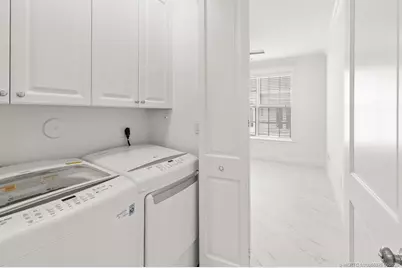 47 SW Osceola Street #UN206, Stuart, FL 34994 - Photo 18