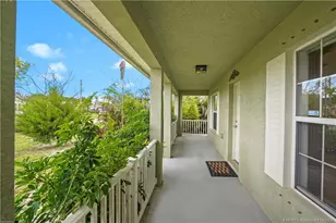 2009 SW Monterrey Ln, Port Saint Lucie, FL 34953 - Photo 24