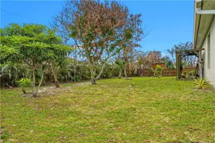 2009 SW Monterrey Ln, Port Saint Lucie, FL 34953 - Photo 28
