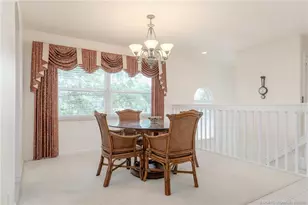 1527 SE Prestwick Ln, Port Saint Lucie, FL 34952 - Photo 8