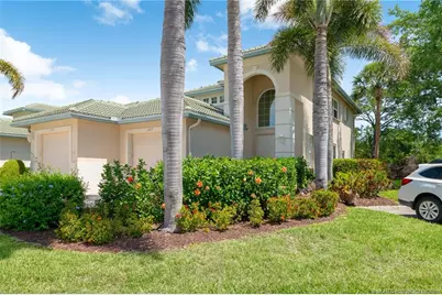 1527 SE Prestwick Lane #6D, Port Saint Lucie, FL 34952 - Photo 2