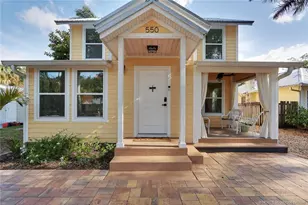 550 SW Riverview St, Stuart, FL 34994 - Photo 2