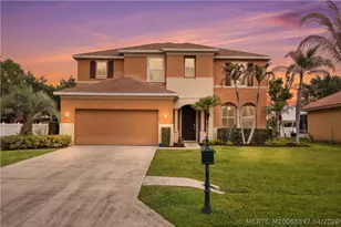 5805 NW Breezy Brook Ct, Port Saint Lucie, FL 34986 - Photo 8