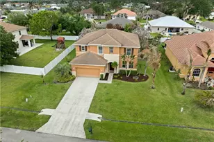 5805 NW Breezy Brook Ct, Port Saint Lucie, FL 34986 - Photo 2