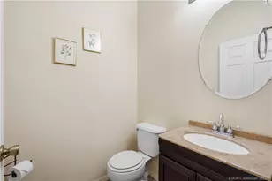 5805 NW Breezy Brook Ct, Port Saint Lucie, FL 34986 - Photo 24