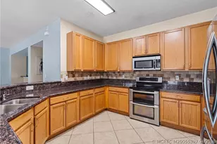 5805 NW Breezy Brook Ct, Port Saint Lucie, FL 34986 - Photo 20