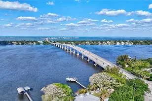 2950 SE Ocean Blvd, Stuart, FL 34996 - Photo 20