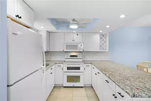 2950 SE Ocean Blvd, Stuart, FL 34996 - Photo 4