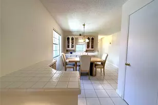 2600 SE Ocean Blvd, Stuart, FL 34996 - Photo 10