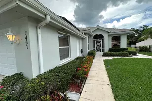 7461 SE Autumn Ln, Hobe Sound, FL 33455 - Photo 2