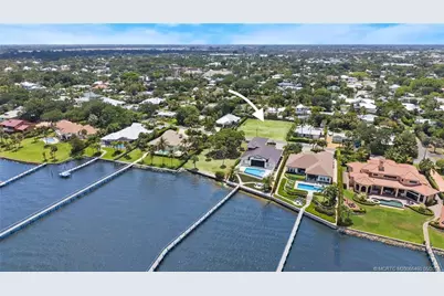 818 SE Riverside Drive, Stuart, FL 34994 - Photo 6