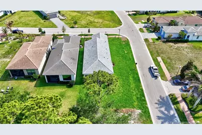 104 SE Strada Cervaro, Port Saint Lucie, FL 34952 - Photo 46