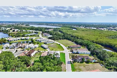 104 SE Strada Cervaro, Port Saint Lucie, FL 34952 - Photo 40