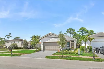 104 SE Strada Cervaro, Port Saint Lucie, FL 34952 - Photo 2