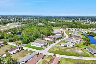 104 SE Strada Cervaro, Port Saint Lucie, FL 34952 - Photo 40
