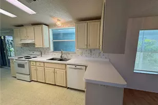4236 SE Sweetwood Way, Stuart, FL 34997 - Photo 10