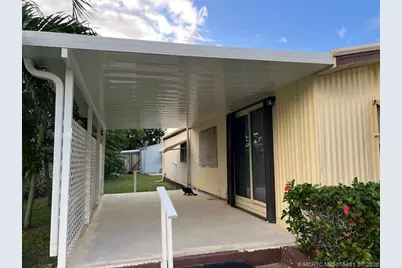 6201 Holly Lane, Lantana, FL 33462 - Photo 4