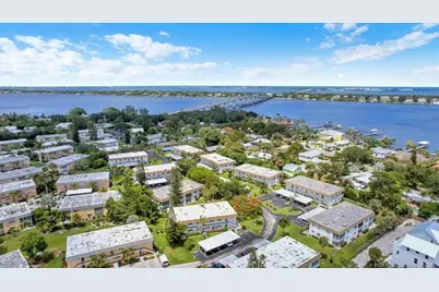2950 SE Ocean Boulevard #14-1, Stuart, FL 34996 - Photo 34