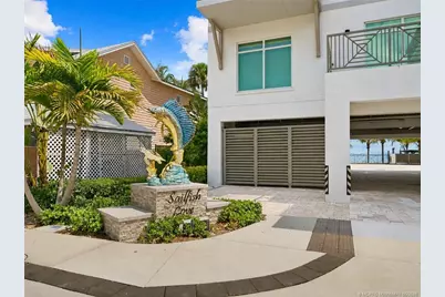 41 SW Seminole Street #208, Stuart, FL 34994 - Photo 2