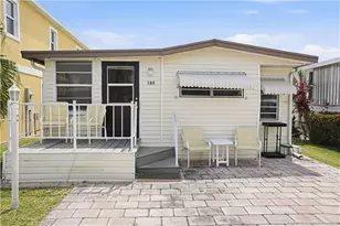 175 Nettles Blvd, Jensen Beach, FL 34957 - Photo 2