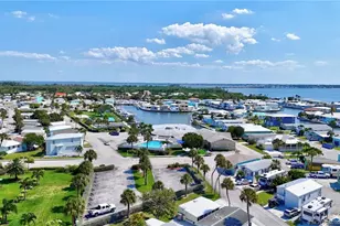 10701 S Ocean Dr, Jensen Beach, FL 34957 - Photo 76
