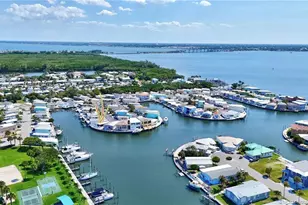 10701 S Ocean Dr, Jensen Beach, FL 34957 - Photo 56
