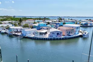 10701 S Ocean Dr, Jensen Beach, FL 34957 - Photo 1