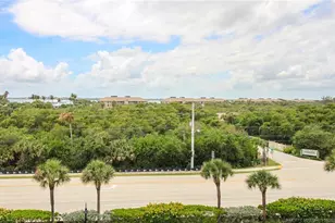 2571 NE Ocean Blvd, Stuart, FL 34996 - Photo 30