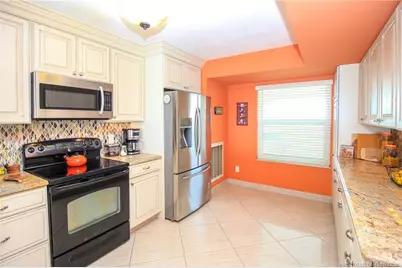 2571 NE Ocean Boulevard #406, Stuart, FL 34996 - Photo 14